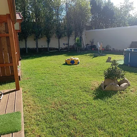 منزل ريفي Dinocamp