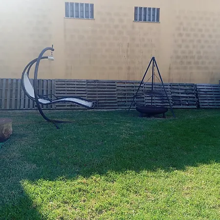 Dinocamp 乡村民宿 劳林哈