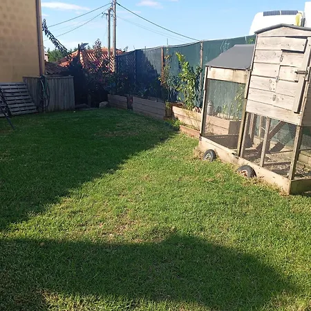 Dinocamp カントリーハウス ロウリニャン