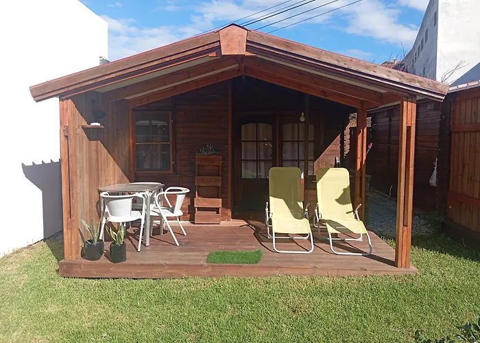 Dinocamp منزل ريفي لورينها